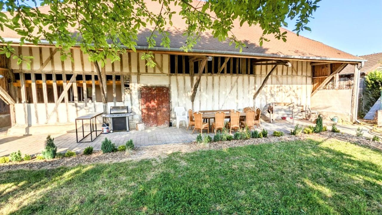 Appartement Prive Le Chardonnay, Jardin, Parking Buchères エクステリア 写真