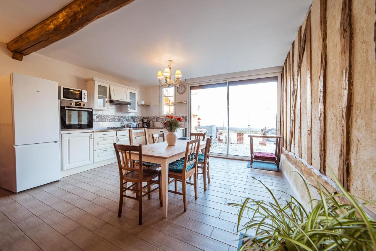 Appartement Prive Le Chardonnay, Jardin, Parking Buchères エクステリア 写真